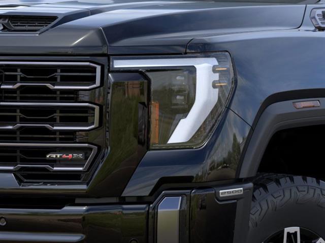 2025 GMC Sierra 2500HD 4WD Crew Cab Standard Bed AT4X Seaside CA