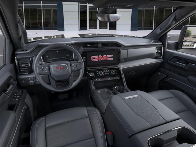 2025 GMC Sierra 2500HD 4WD Crew Cab Standard Bed AT4X Seaside CA