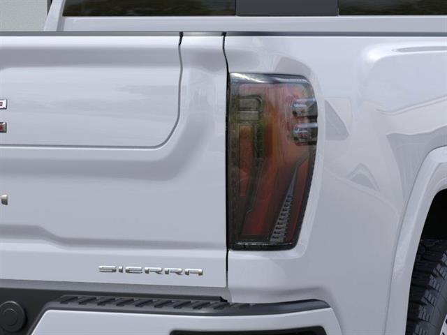 2025 GMC Sierra 2500HD 4WD Crew Cab Standard Bed Denali Seaside CA