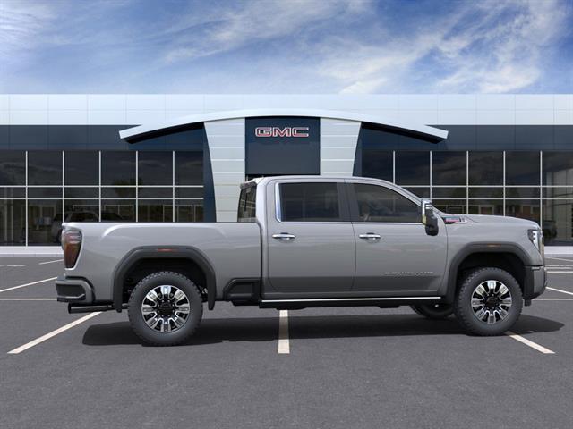 2025 GMC Sierra 2500HD 4WD Crew Cab Standard Bed Denali Seaside CA