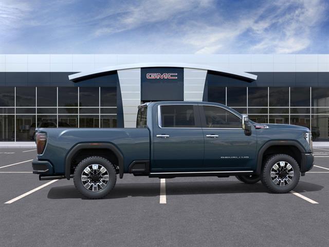 2025 GMC Sierra 2500HD 4WD Crew Cab Standard Bed Denali Seaside CA