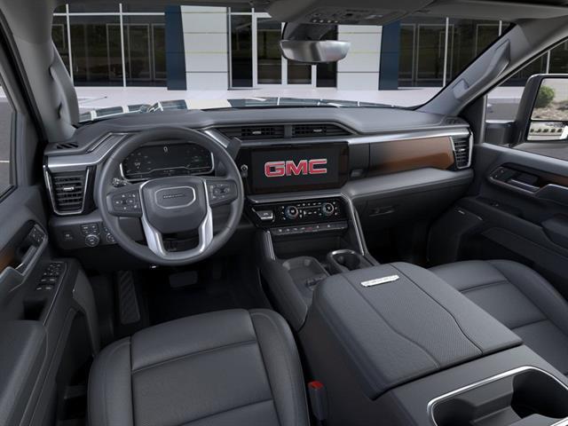 2025 GMC Sierra 2500HD 4WD Crew Cab Standard Bed Denali Seaside CA