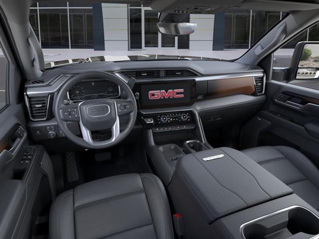 2025 GMC Sierra 2500HD 4WD Crew Cab Standard Bed Denali Seaside CA