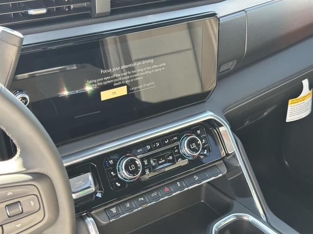 2025 GMC Sierra 2500HD 4WD Crew Cab Standard Bed Denali Tucson AZ