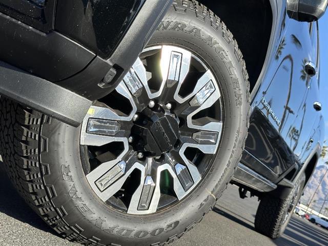 2025 GMC Sierra 2500HD 4WD Crew Cab Standard Bed Denali Tucson AZ