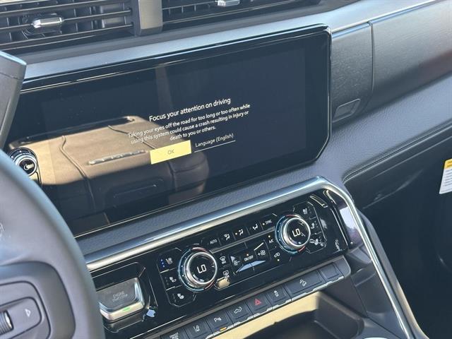 2025 GMC Sierra 2500HD 4WD Crew Cab Standard Bed Denali Tucson AZ