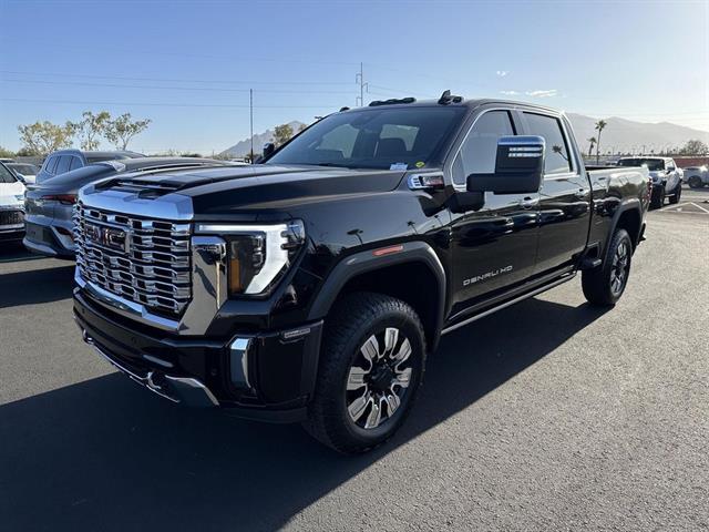 2025 GMC Sierra 2500HD 4WD Crew Cab Standard Bed Denali Tucson AZ