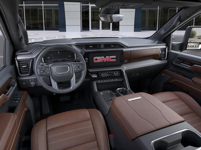 2025 GMC Sierra 2500HD 4WD Crew Cab Standard Bed Denali Ultimat Seaside CA
