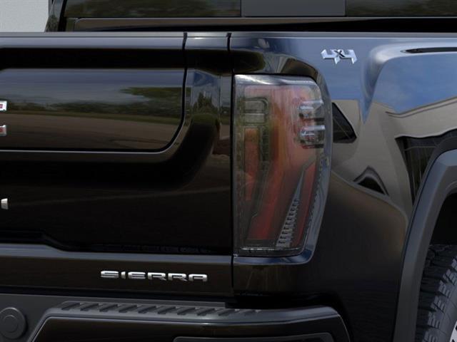 2025 GMC Sierra 2500HD 4WD Crew Cab Standard Bed Denali Ultimat Seaside CA