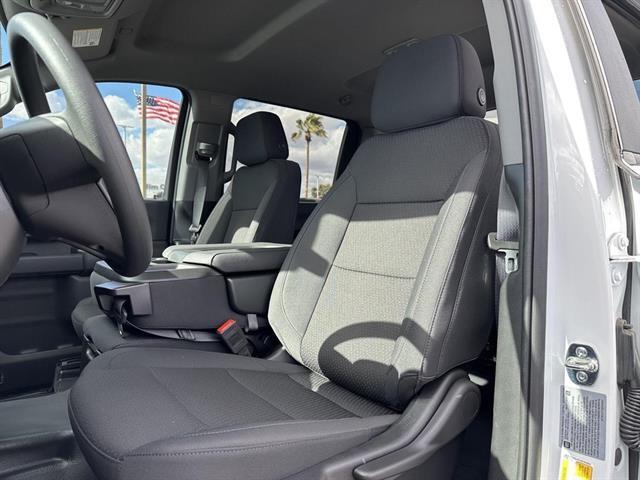 2025 GMC Sierra 2500HD 4WD Crew Cab Standard Bed Pro Tucson AZ