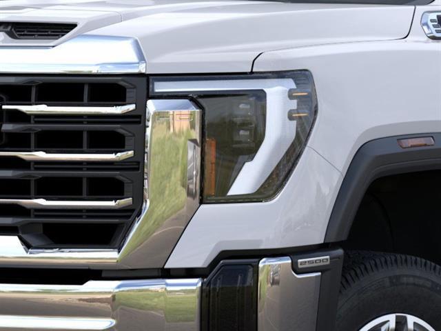 2025 GMC Sierra 2500HD 4WD Crew Cab Standard Bed SLE Seaside CA