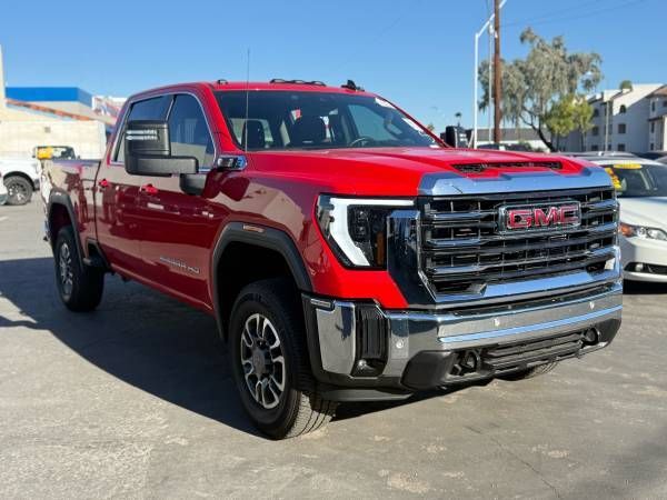 2025 GMC Sierra 2500HD 4WD Crew Cab Standard Bed SLE