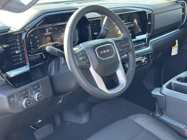 2025 GMC Sierra 2500HD 4WD Crew Cab Standard Bed SLE Tucson AZ