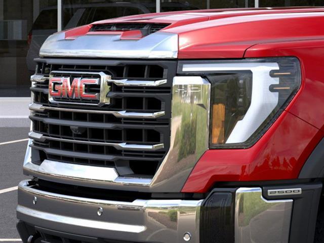2025 GMC Sierra 2500HD 4WD Crew Cab Standard Bed SLT Seaside CA
