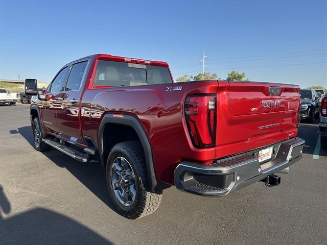 2025 GMC Sierra 2500HD 4WD Crew Cab Standard Bed SLT Tucson AZ