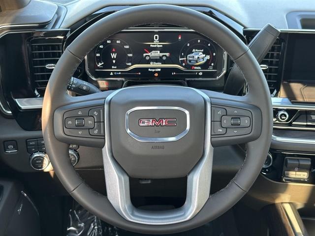 2025 GMC Sierra 2500HD 4WD Crew Cab Standard Bed SLT Tucson AZ
