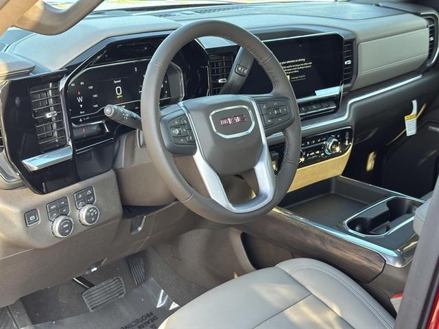 2025 GMC Sierra 2500HD 4WD Crew Cab Standard Bed SLT Tucson AZ