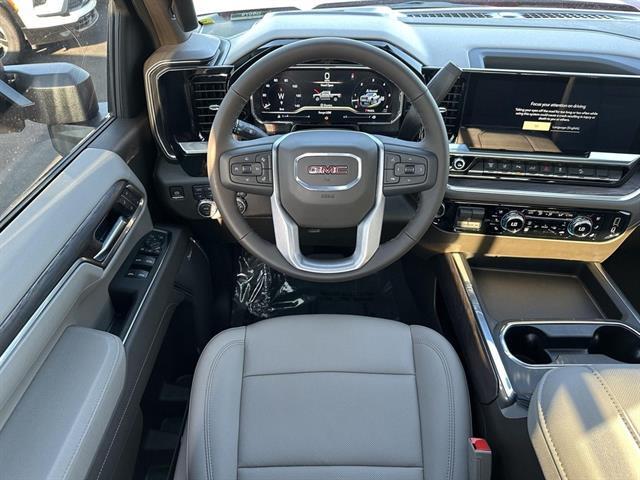 2025 GMC Sierra 2500HD 4WD Crew Cab Standard Bed SLT Tucson AZ