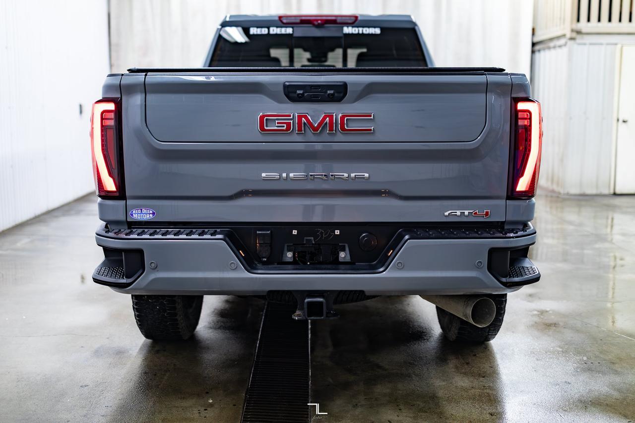 2025 GMC Sierra 2500HD 4x4 Crew Cab AT4 Diesel Leather Roof Nav BCam Red Deer AB