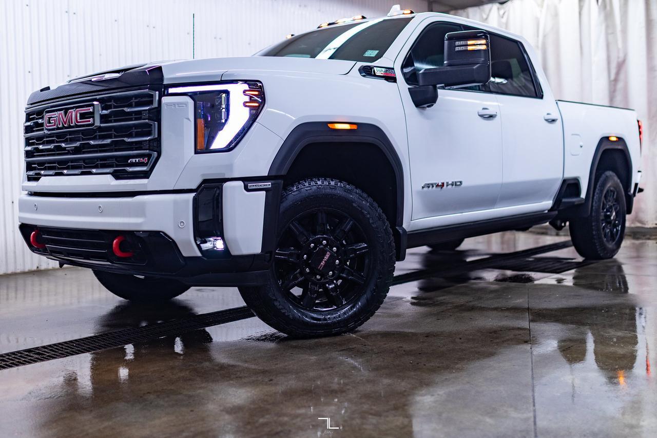 2025 GMC Sierra 2500HD 4x4 Crew Cab AT4 Diesel Leather Roof Nav Red Deer AB