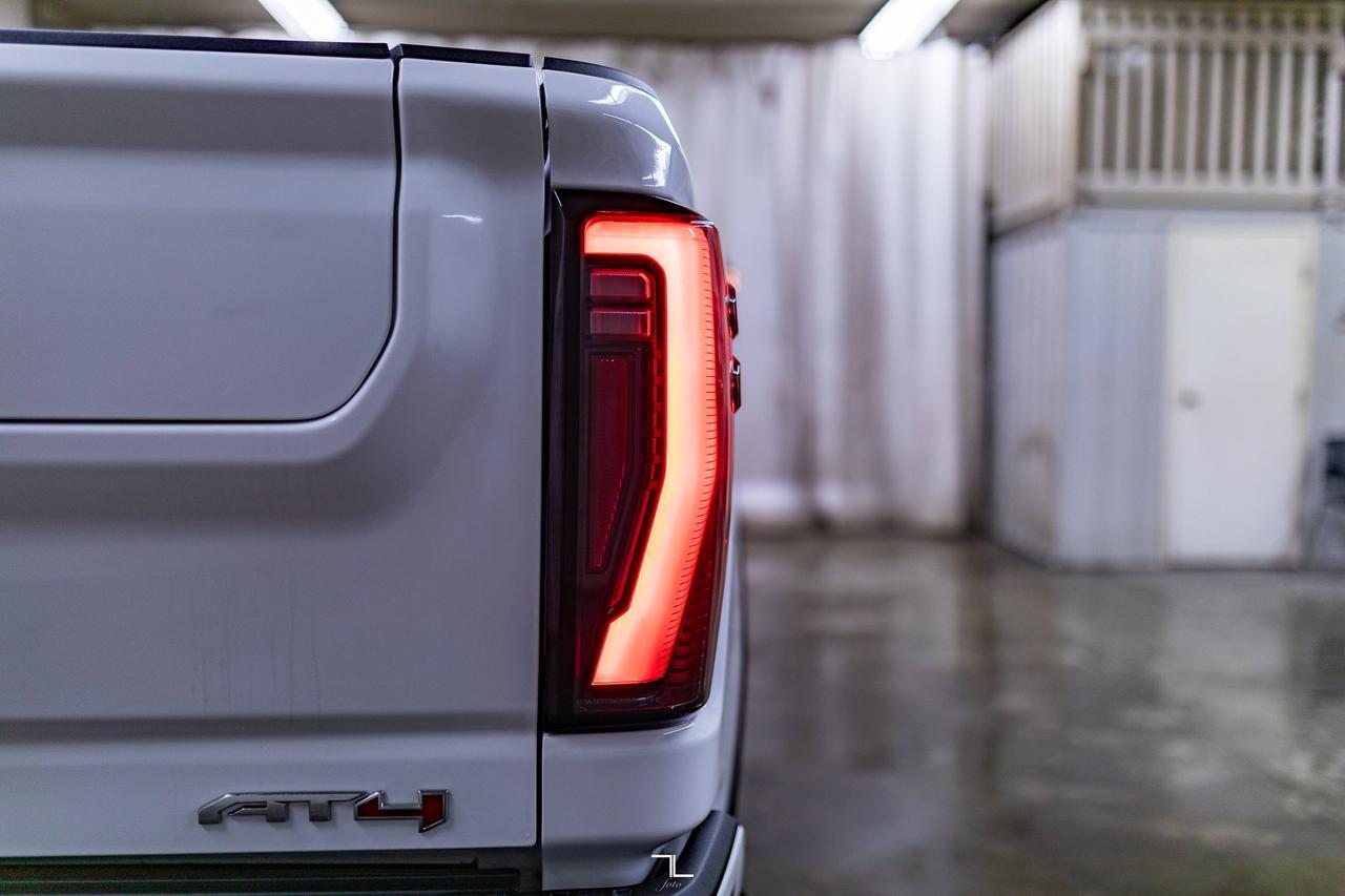 2025 GMC Sierra 2500HD 4x4 Crew Cab AT4 Diesel Leather Roof Nav Red Deer AB