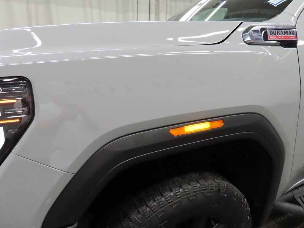 2025 GMC Sierra 2500HD 4x4 Crew Cab AT4 Fond du Lac WI