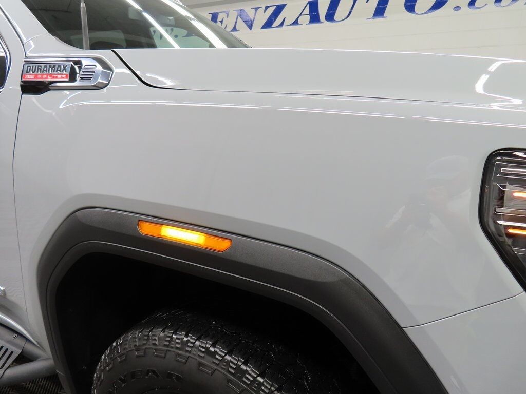 2025 GMC Sierra 2500HD 4x4 Crew Cab AT4 Fond du Lac WI