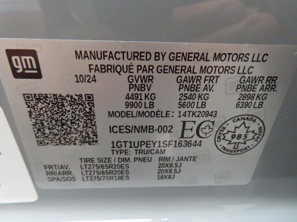 2025 GMC Sierra 2500HD 4x4 Crew Cab AT4 Fond du Lac WI