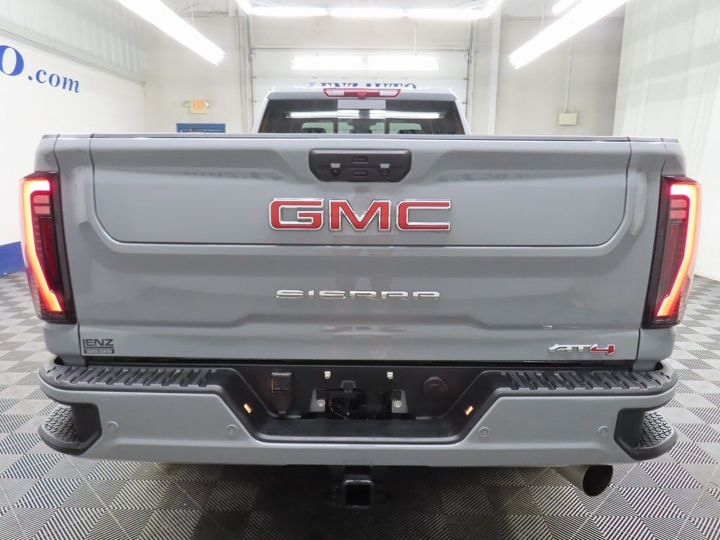 2025 GMC Sierra 2500HD 4x4 Crew Cab AT4 Fond du Lac WI