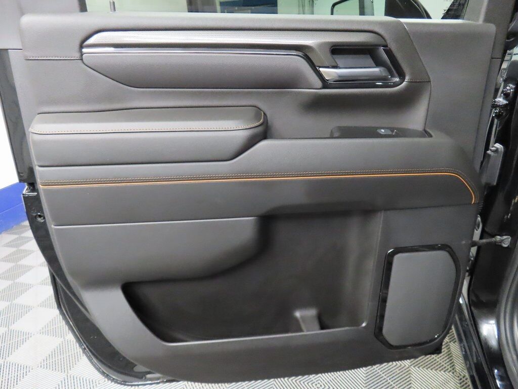 2025 GMC Sierra 2500HD 4x4 Crew Cab AT4 Fond du Lac WI