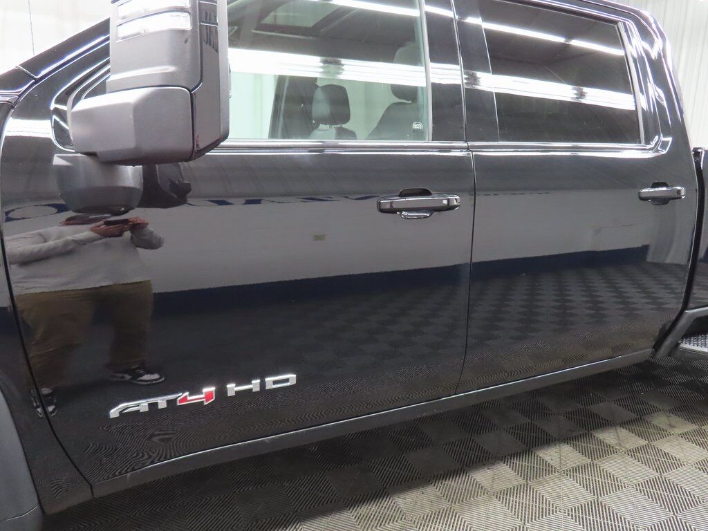 2025 GMC Sierra 2500HD 4x4 Crew Cab AT4 Fond du Lac WI