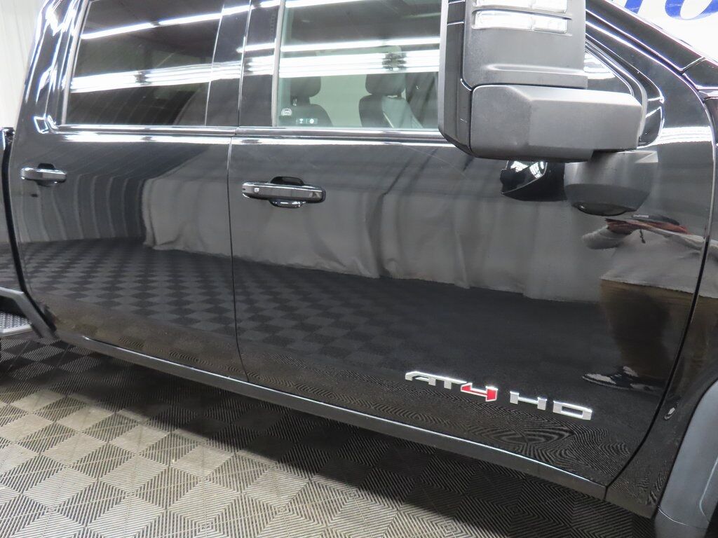 2025 GMC Sierra 2500HD 4x4 Crew Cab AT4 Fond du Lac WI