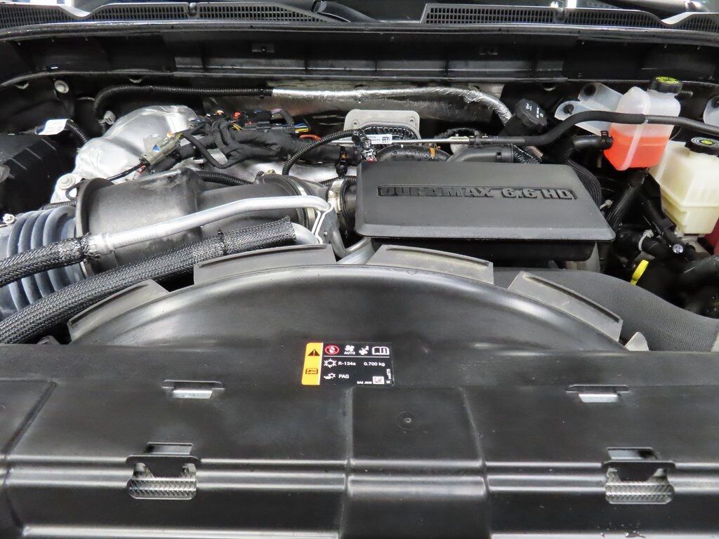 2025 GMC Sierra 2500HD 4x4 Crew Cab AT4 Fond du Lac WI