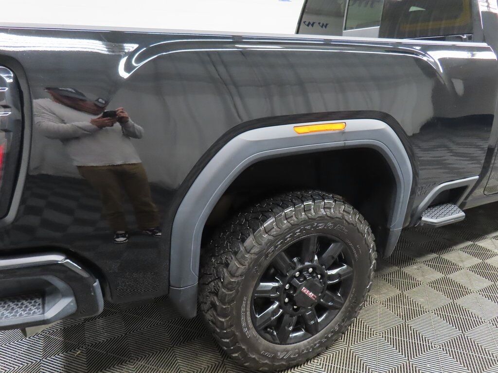 2025 GMC Sierra 2500HD 4x4 Crew Cab AT4 Fond du Lac WI