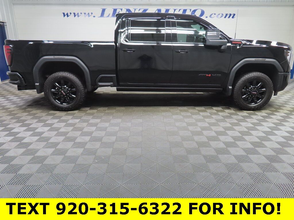 2025 GMC Sierra 2500HD 4x4 Crew Cab AT4