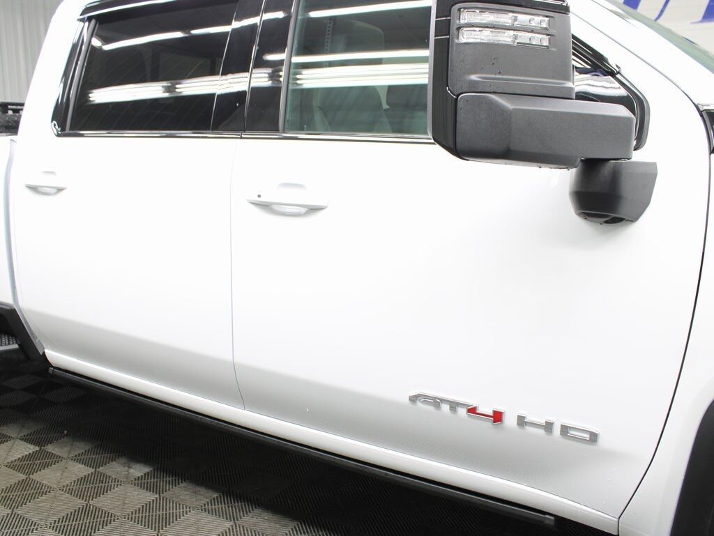 2025 GMC Sierra 2500HD 4x4 Crew Cab AT4 Fond du Lac WI