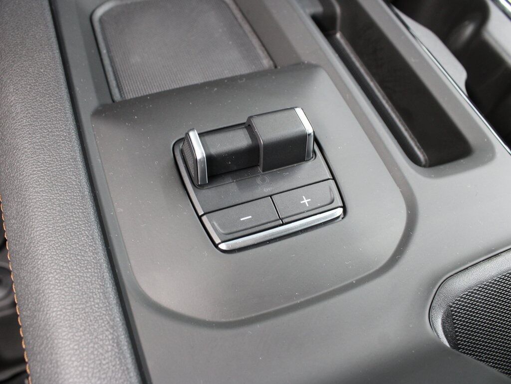 2025 GMC Sierra 2500HD 4x4 Crew Cab AT4 Fond du Lac WI