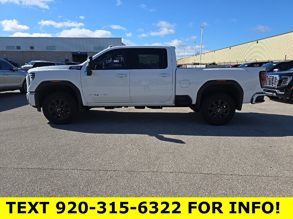 2025 GMC Sierra 2500HD 4x4 Crew Cab AT4 Fond du Lac WI