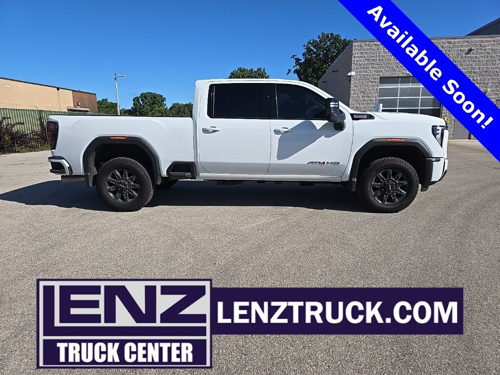 2025 GMC Sierra 2500HD 4x4 Crew Cab AT4 Fond du Lac WI