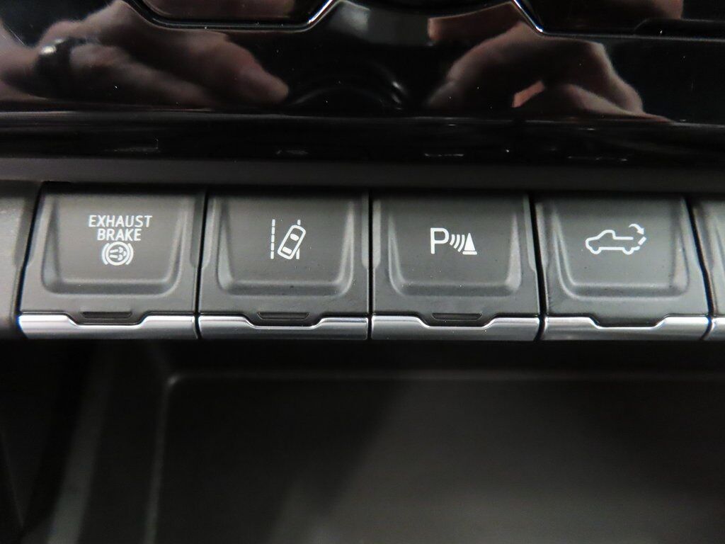 2025 GMC Sierra 2500HD 4x4 Crew Cab AT4 Fond du Lac WI