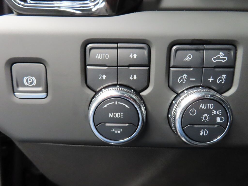 2025 GMC Sierra 2500HD 4x4 Crew Cab AT4 Fond du Lac WI