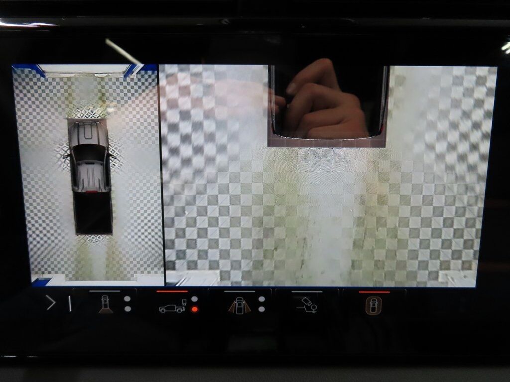 2025 GMC Sierra 2500HD 4x4 Crew Cab AT4 Fond du Lac WI