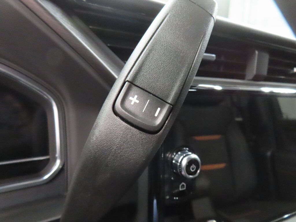 2025 GMC Sierra 2500HD 4x4 Crew Cab AT4 Fond du Lac WI