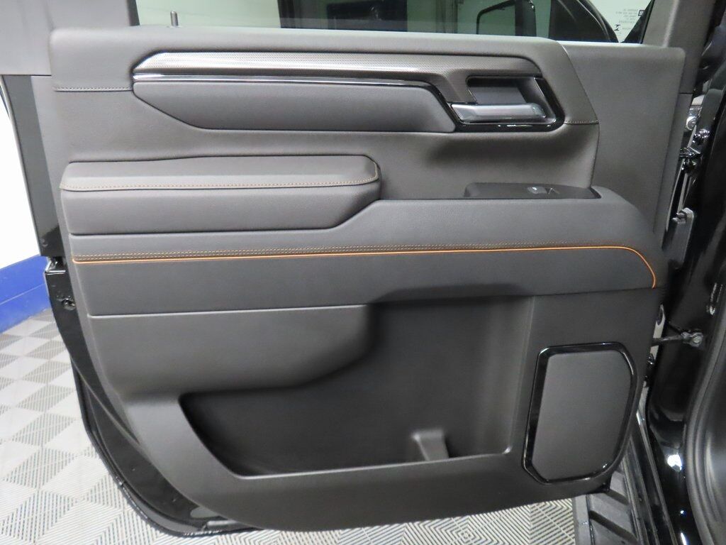 2025 GMC Sierra 2500HD 4x4 Crew Cab AT4 Fond du Lac WI