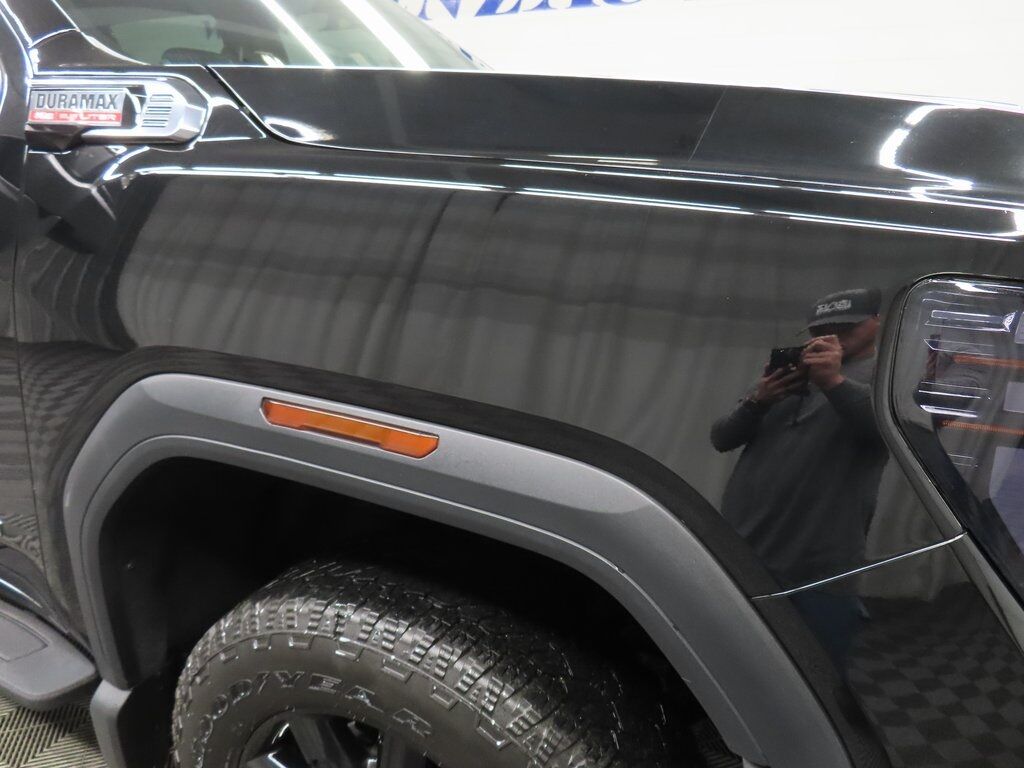 2025 GMC Sierra 2500HD 4x4 Crew Cab AT4 Fond du Lac WI