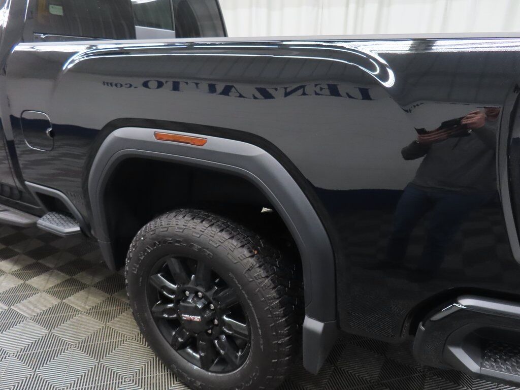 2025 GMC Sierra 2500HD 4x4 Crew Cab AT4 Fond du Lac WI