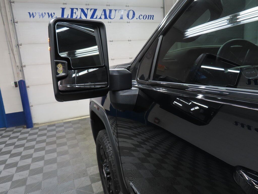 2025 GMC Sierra 2500HD 4x4 Crew Cab AT4 Fond du Lac WI