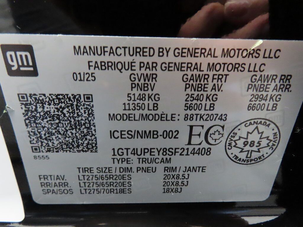 2025 GMC Sierra 2500HD 4x4 Crew Cab AT4 Fond du Lac WI