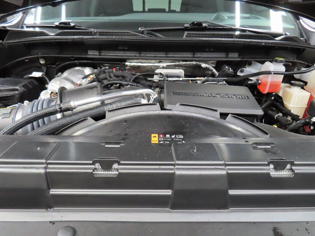 2025 GMC Sierra 2500HD 4x4 Crew Cab AT4 Fond du Lac WI