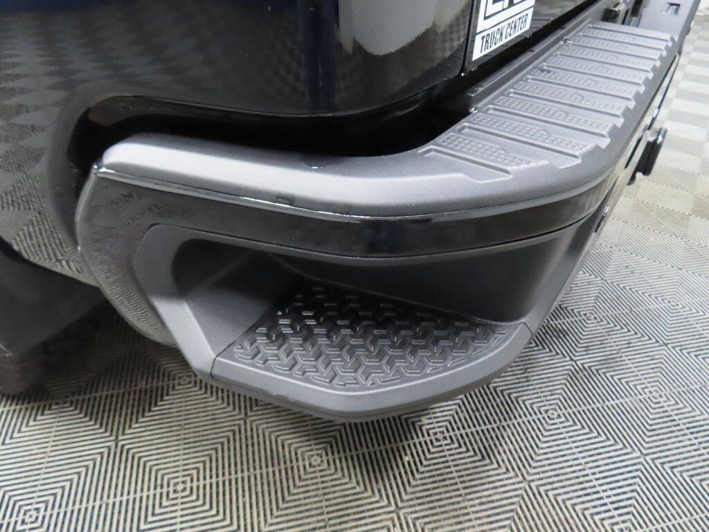 2025 GMC Sierra 2500HD 4x4 Crew Cab AT4 Fond du Lac WI